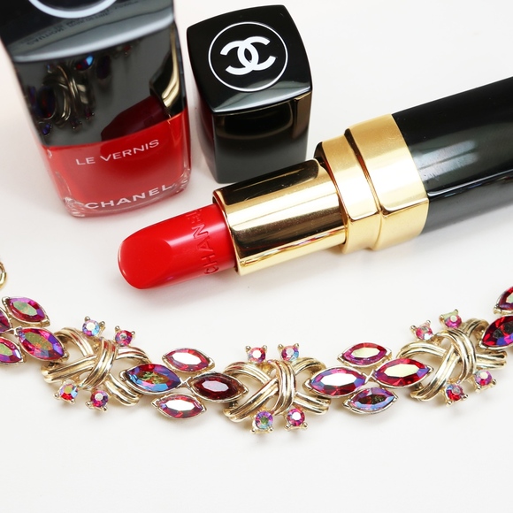 GORGEOUS VINTAGE CORO PEGASUS *signed* PINK CRYSTAL GOLD TONE BRACELET - Picture 1 of 8